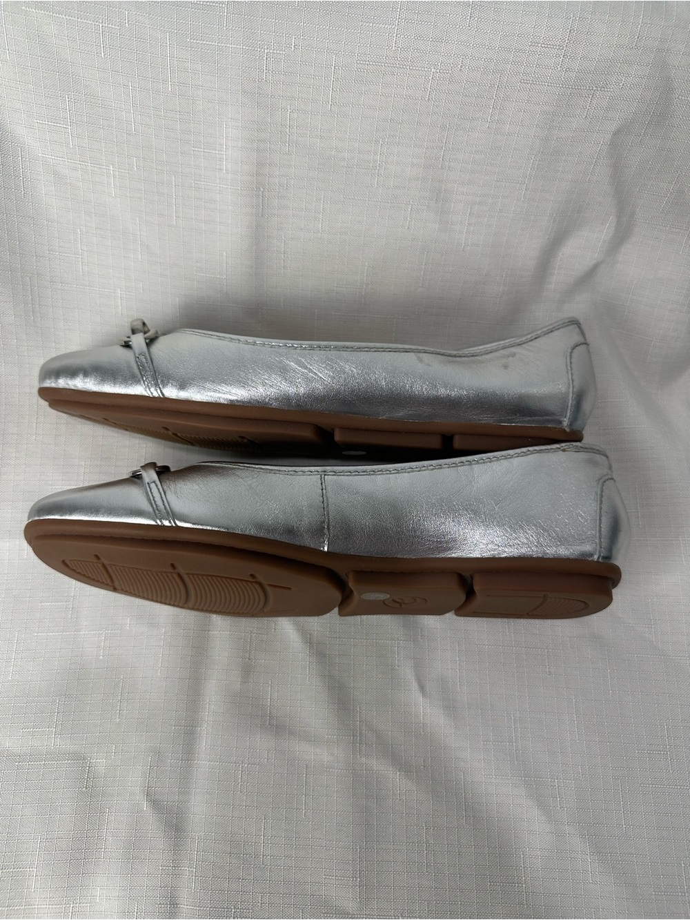 Easy Spirit Brandi Silver Size 7.5 - Picture 5 of 6
